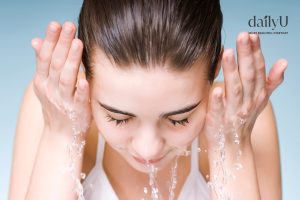 4 Bước Rửa Mặt Da Nhờn Đúng Cách Bạn Nên Biết